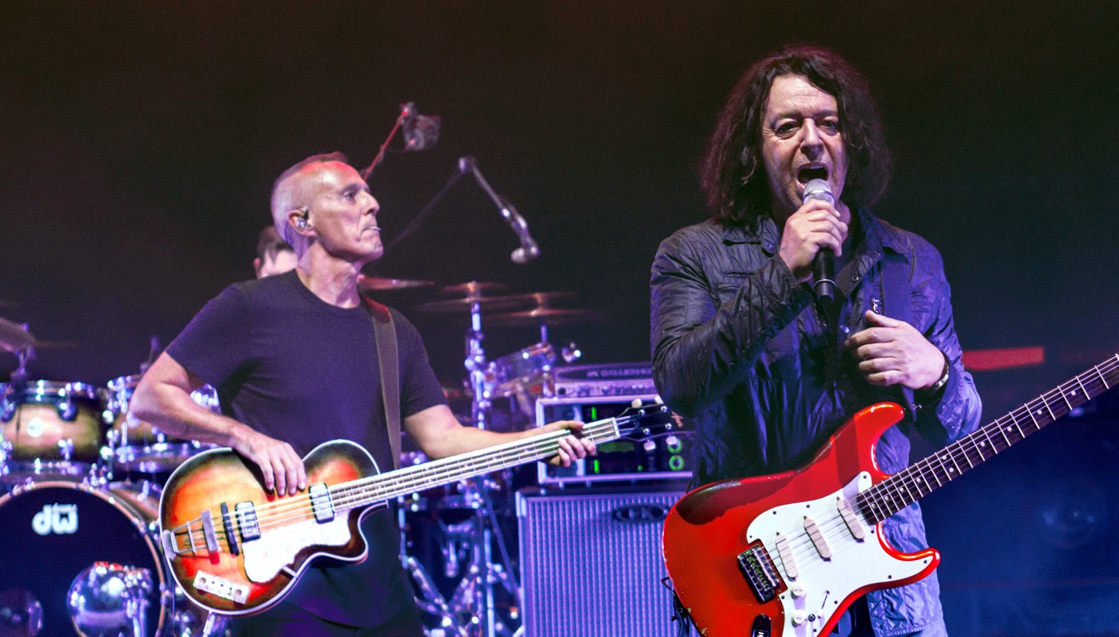 “Everybody Wants to Rule the World” – Tears for Fears (1985) (image credits: wikimedia)