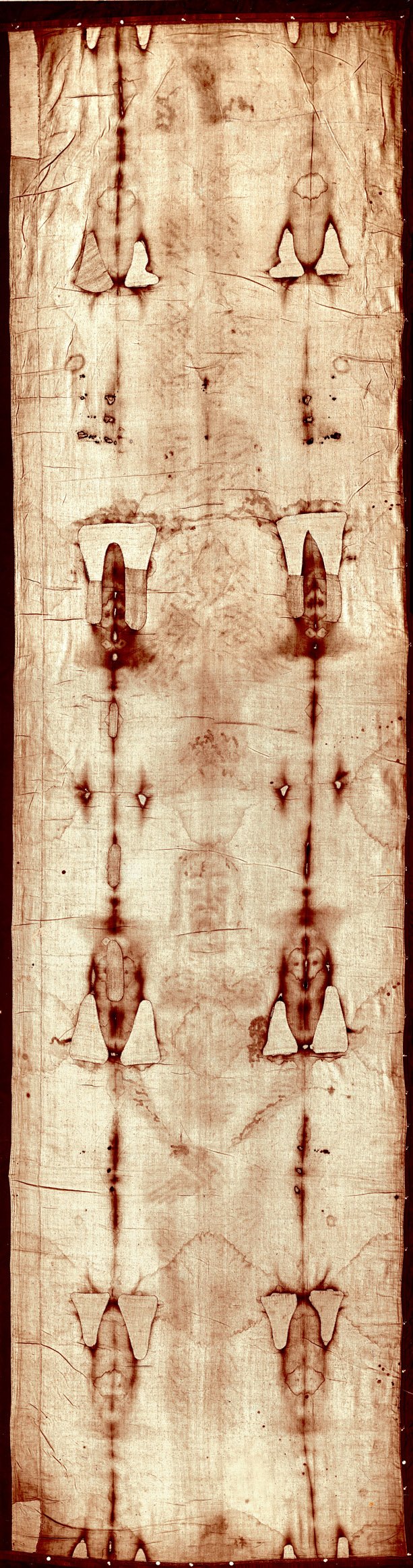 The Shroud of Turin (Italy) (image credits: wikimedia)