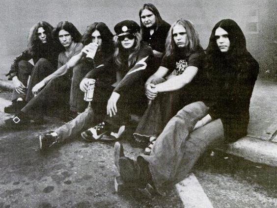 “Sweet Home Alabama” – Lynyrd Skynyrd (image credits: wikimedia)