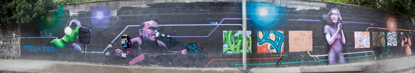 The Role of Technology in Street Art (image credits: wikimedia)