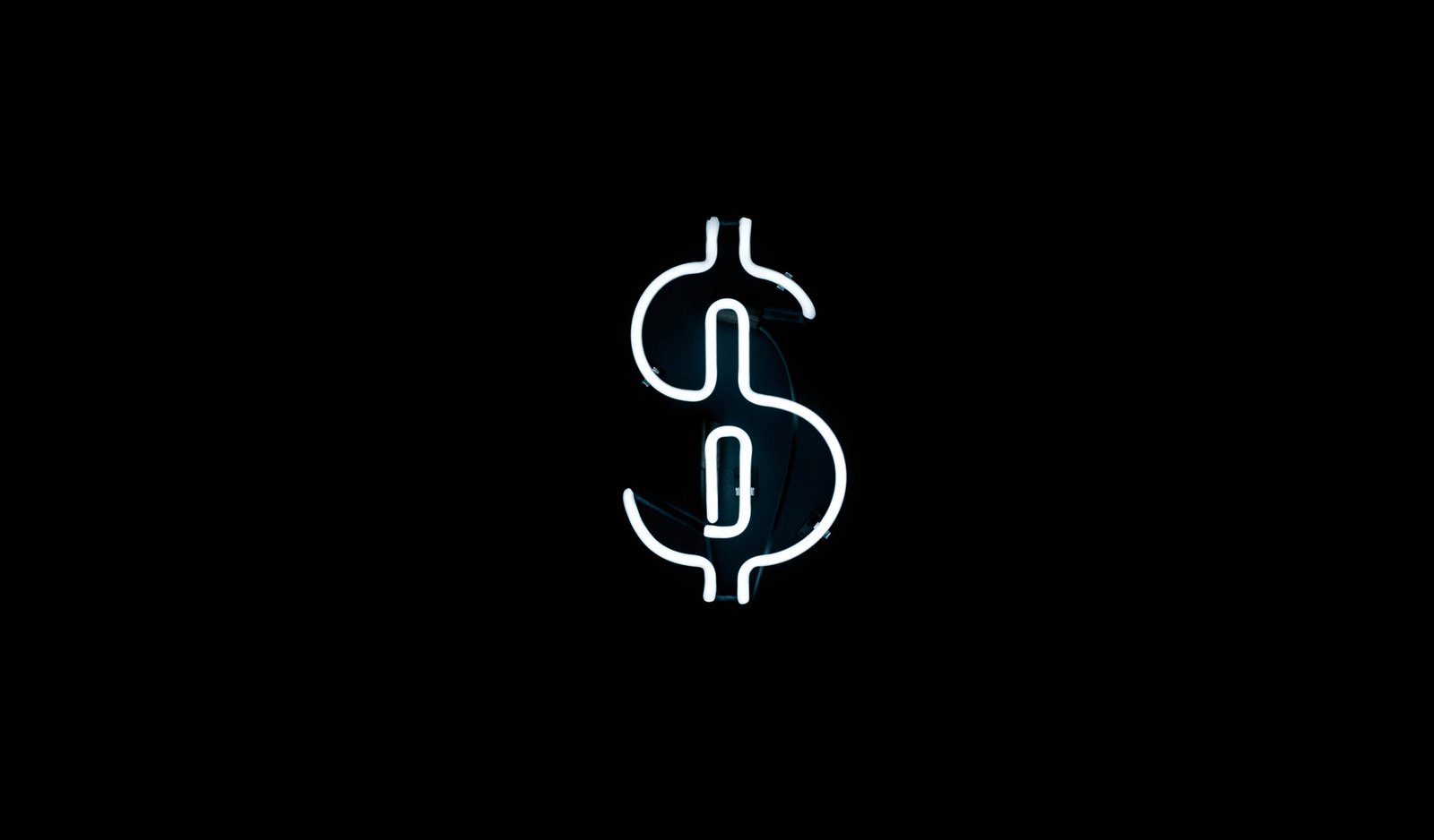 The Hidden Fee Nightmare (image credits: wikimedia)