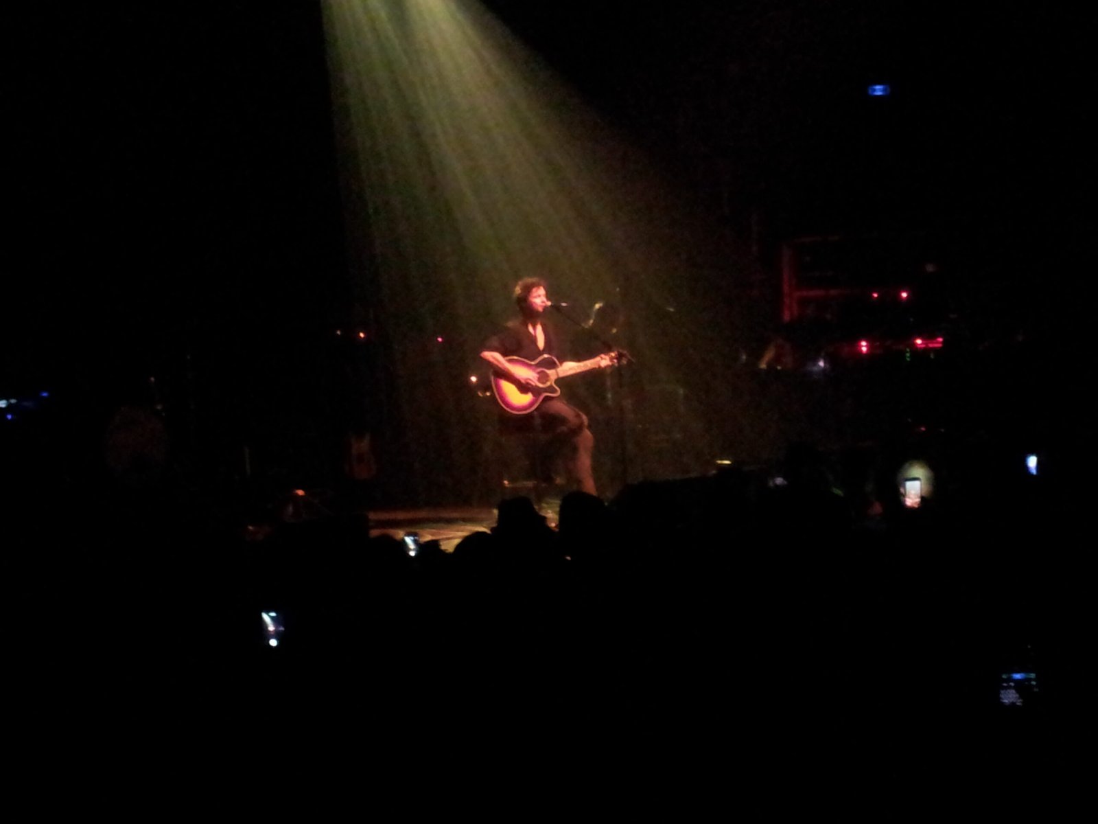 Bertrand Cantat's Controversial Return (image credits: wikimedia)