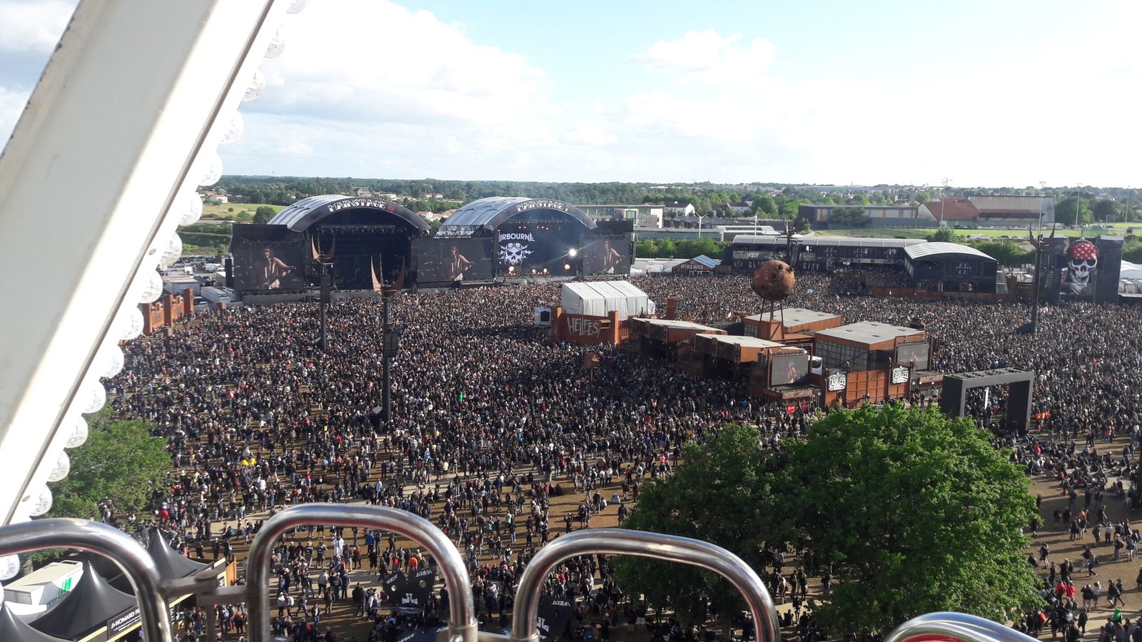 Hellfest (France) (image credits: wikimedia)