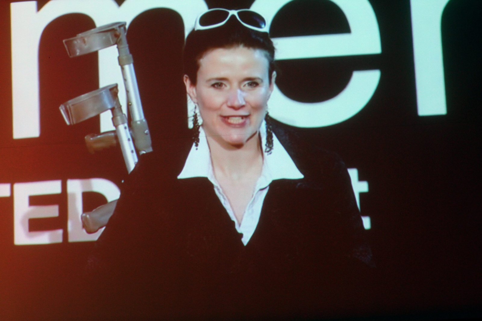 Sue Austin: Dancing With Wheelchairs Underwater (image credits: wikimedia)