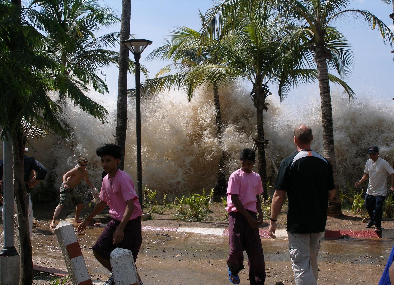 December 26, 2004: Indian Ocean Tsunami (image credits: wikimedia)