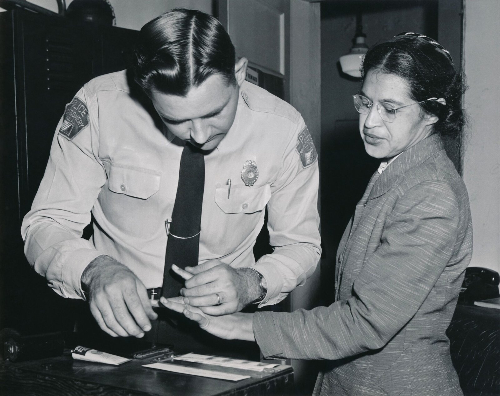 Rosa Parks’ Mugshot (1955) (image credits: wikimedia)