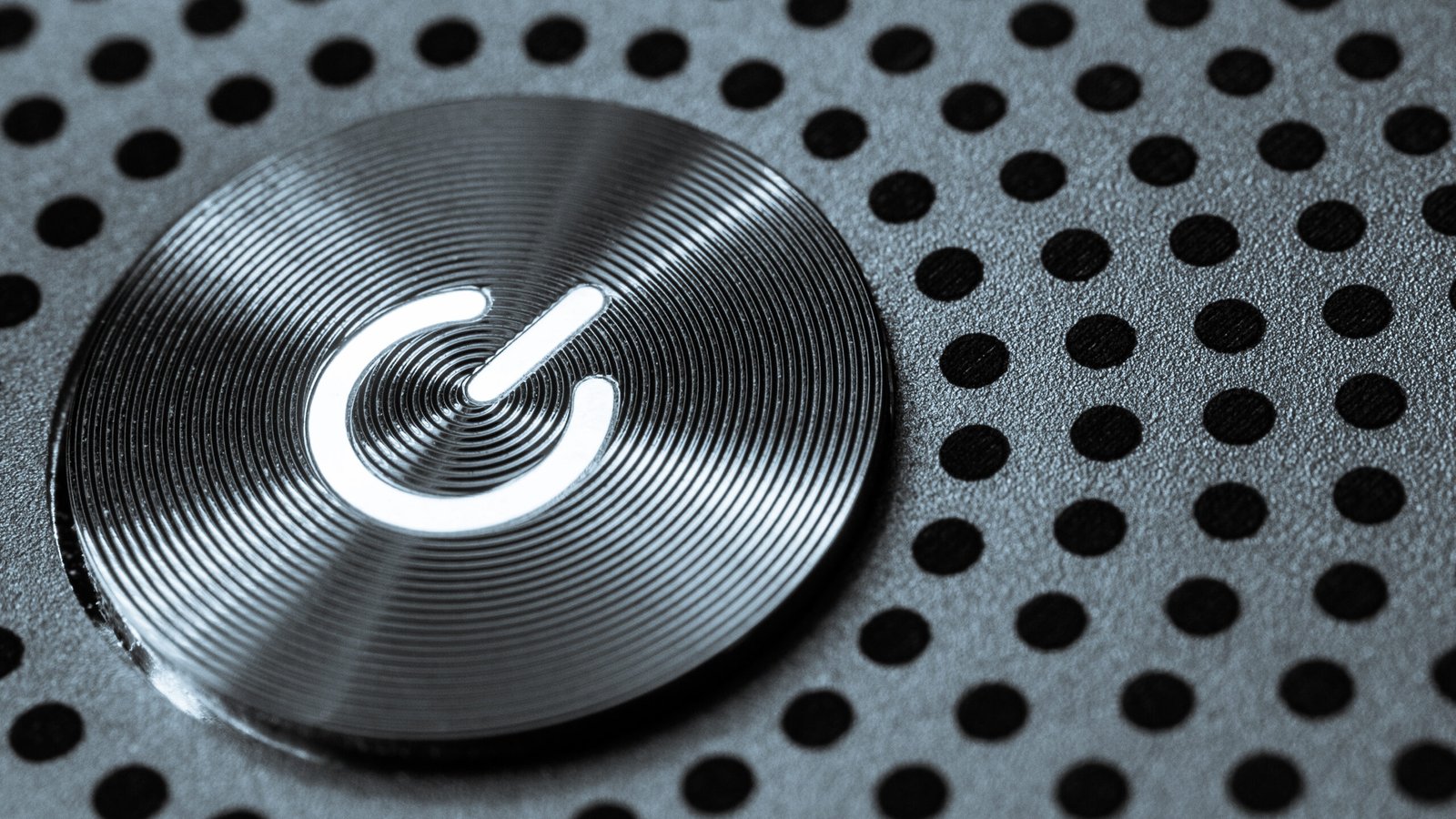 Power Symbol (⏻) (image credits: wikimedia)