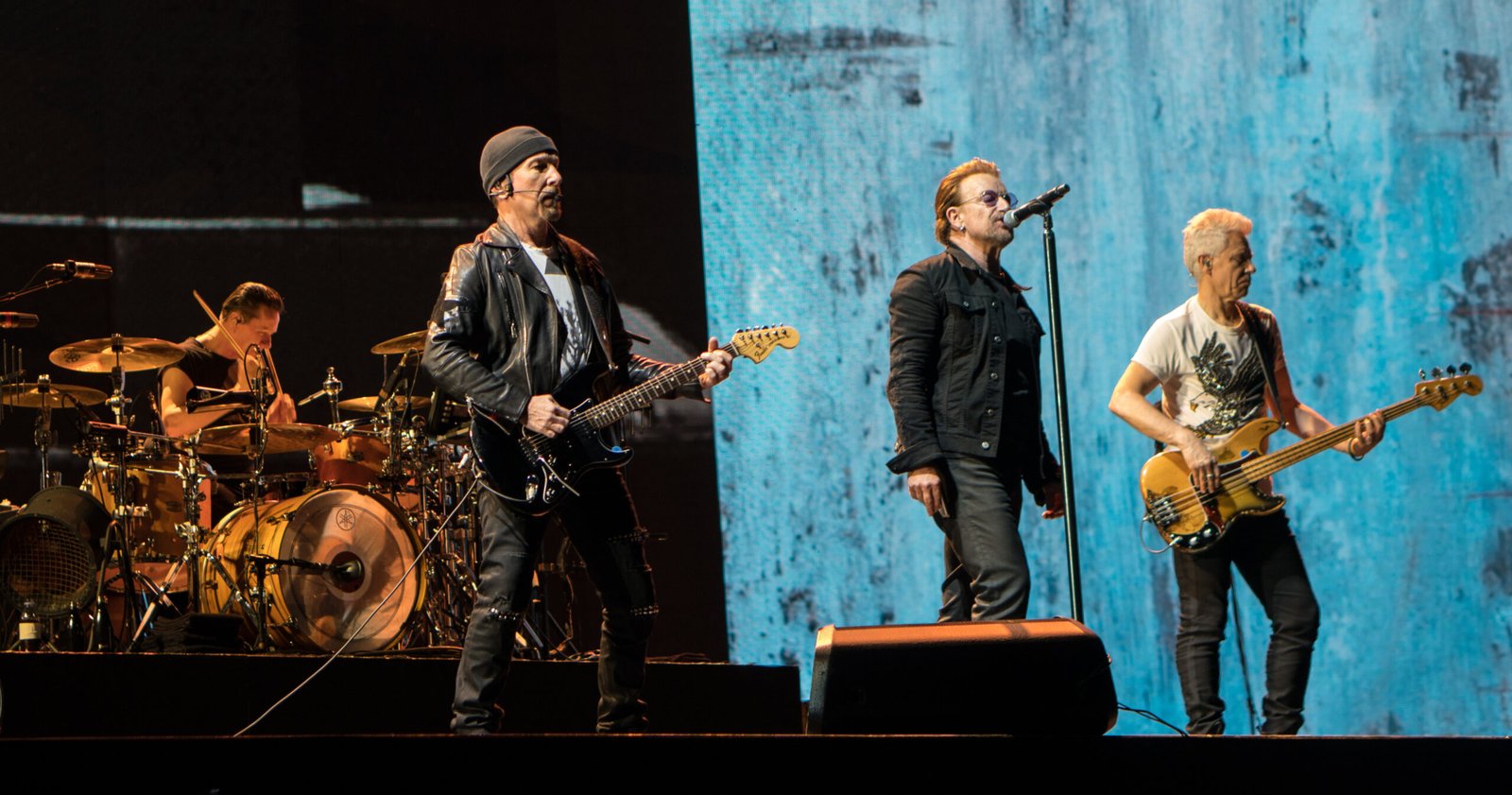 Sunday Bloody Sunday – U2 (image credits: wikimedia)