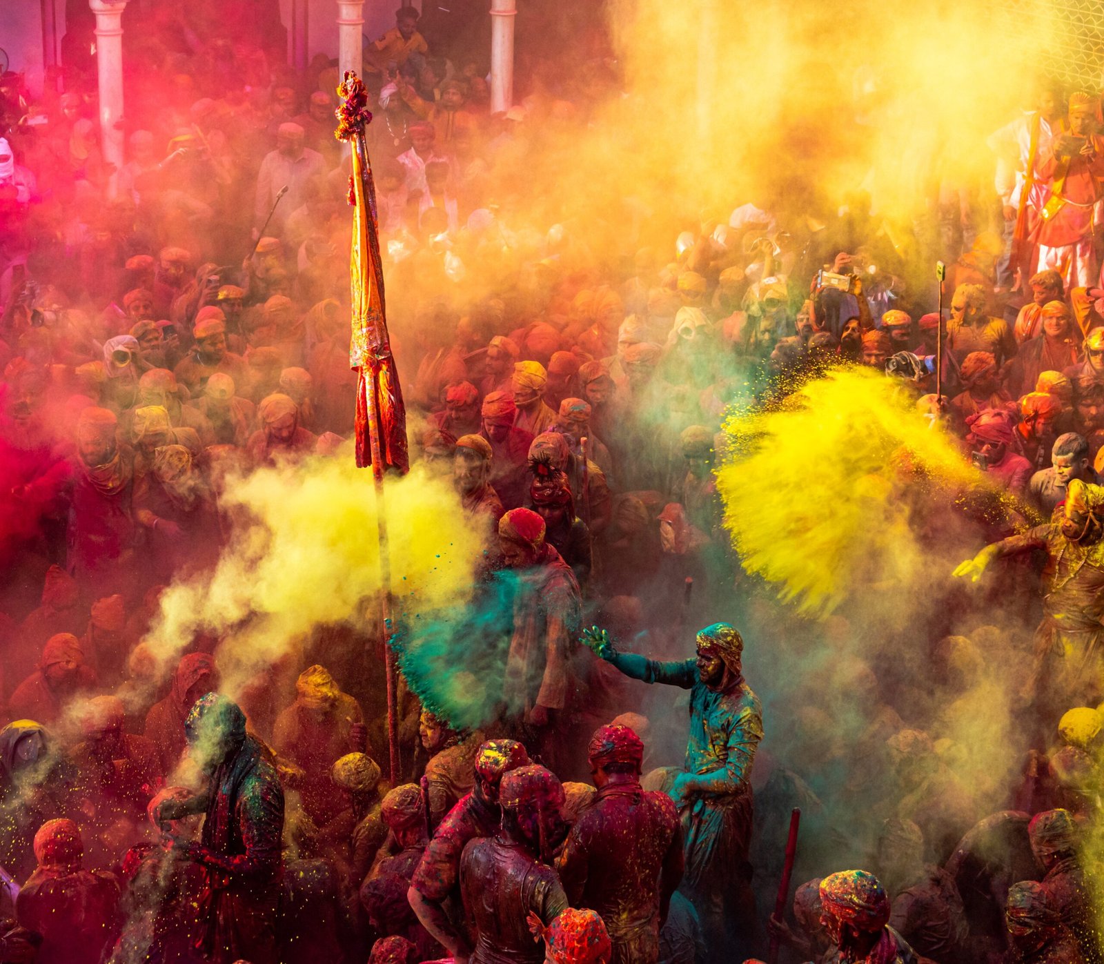 Holi: India’s Explosion of Color and Joy (image credits: wikimedia)