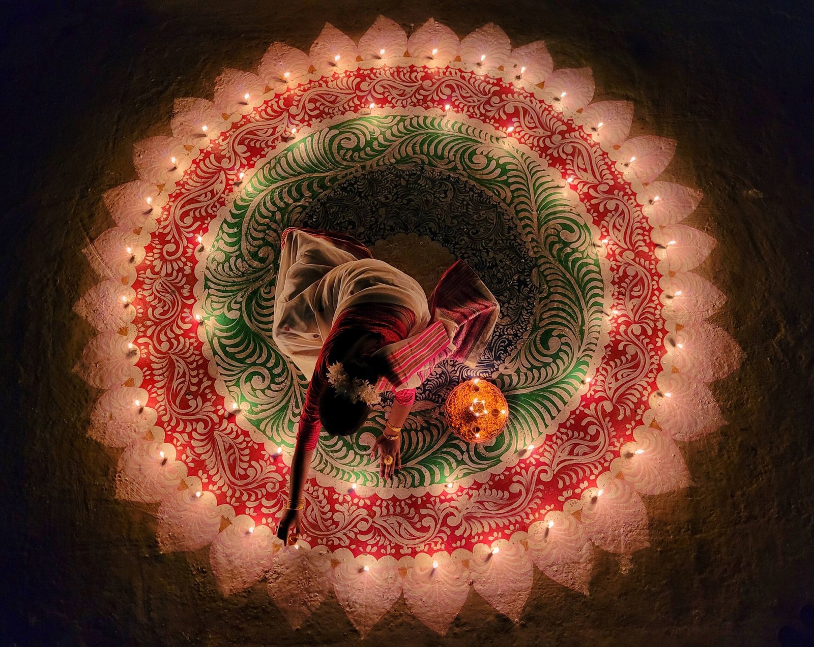 Diwali: When Billions of Lights Defeat Darkness (image credits: wikimedia)