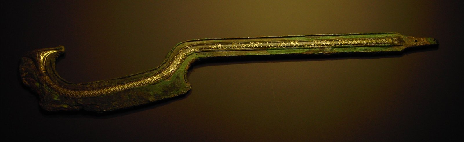 Khopesh: The Sword That Hooked Its Way Into History (image credits: wikimedia)