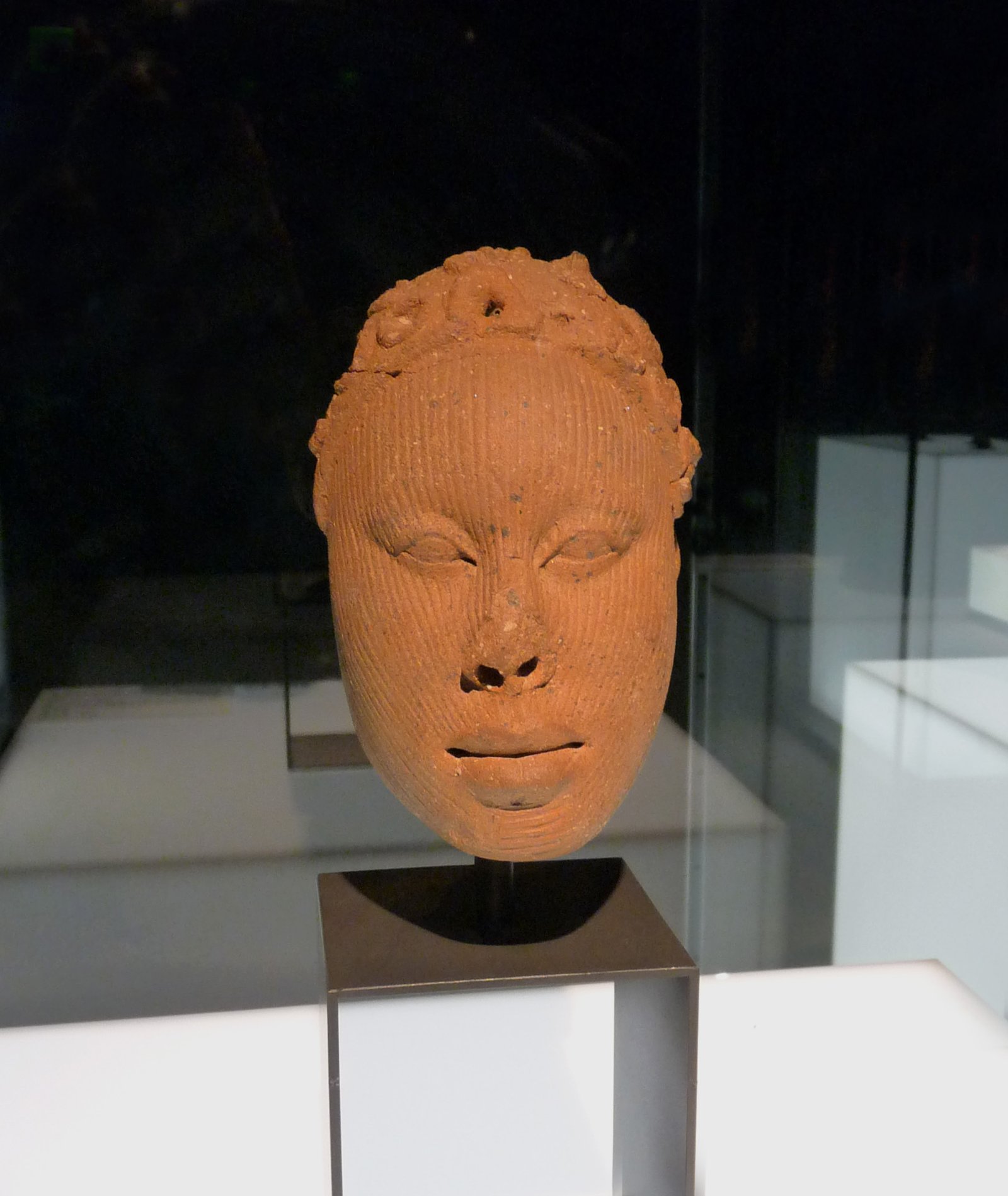 Ife Terracotta Sculptures: Symbolism and Hidden Meanings (image credits: wikimedia)