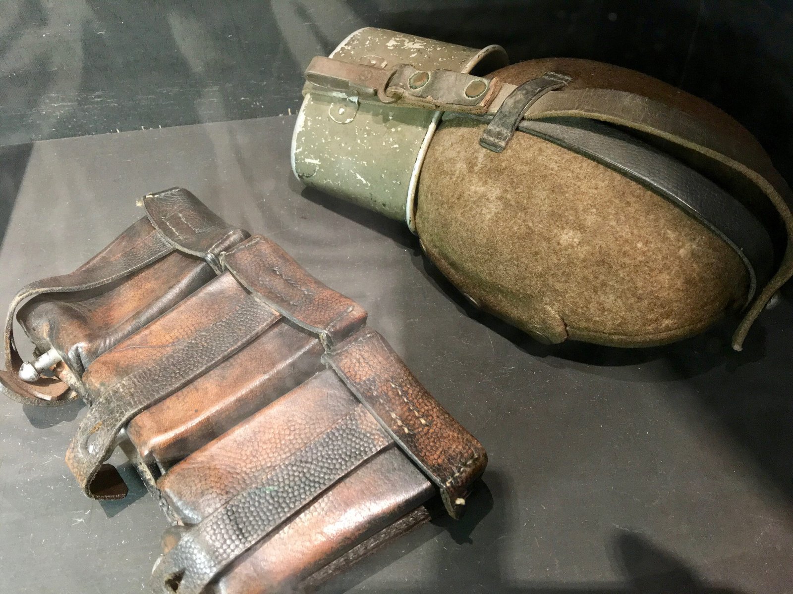Canteen or Water Flask (image credits: wikimedia)