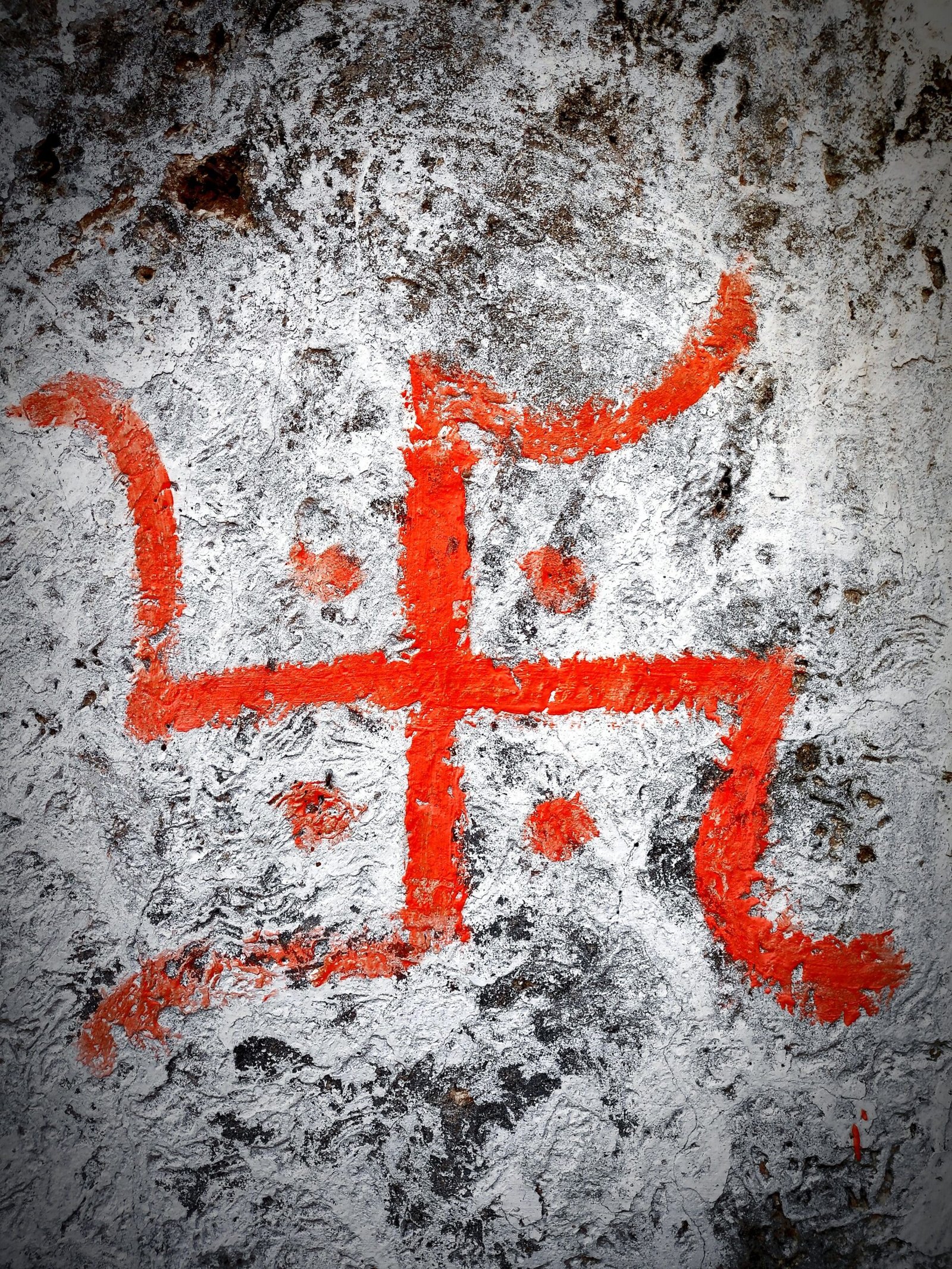 Swastika (卐) (image credits: wikimedia)