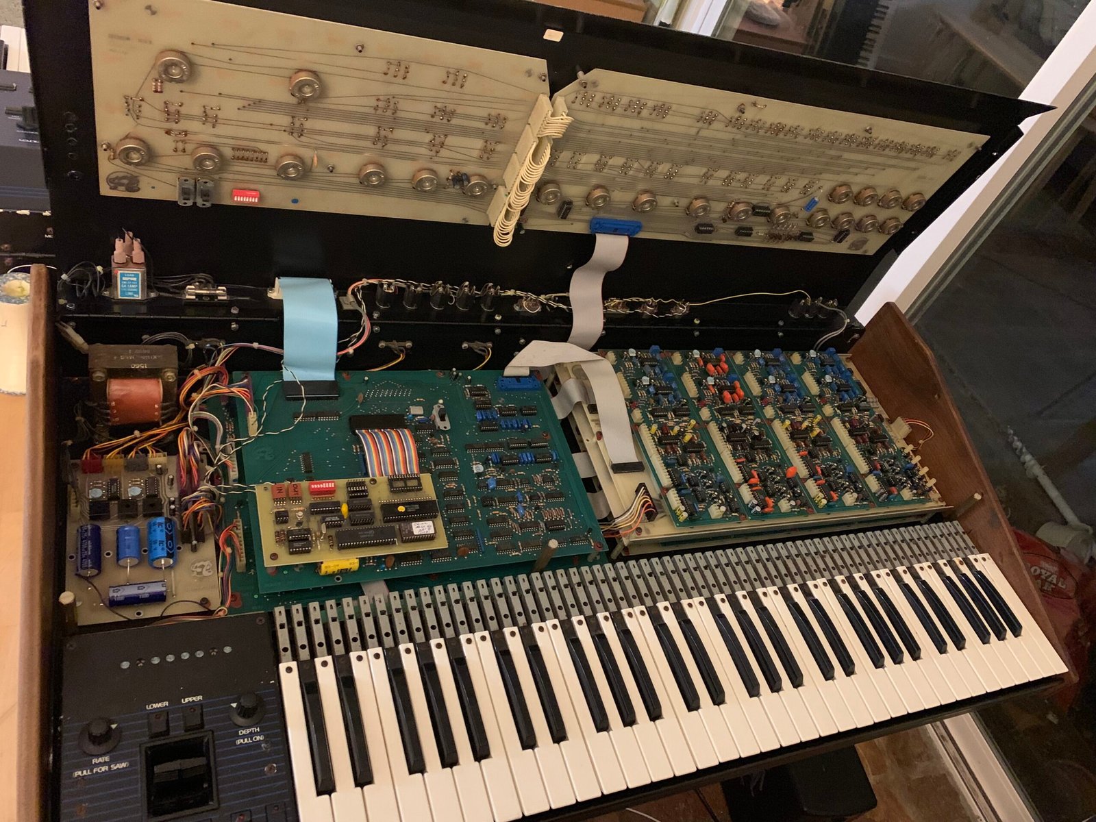 Analog Synthesizers and Samplers (image credits: wikimedia)