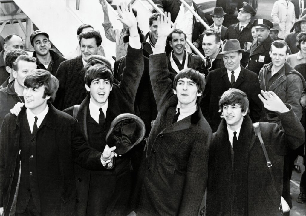 Are You a True Culture Buff? Take This Quiz That Combines Books and Rock Legends