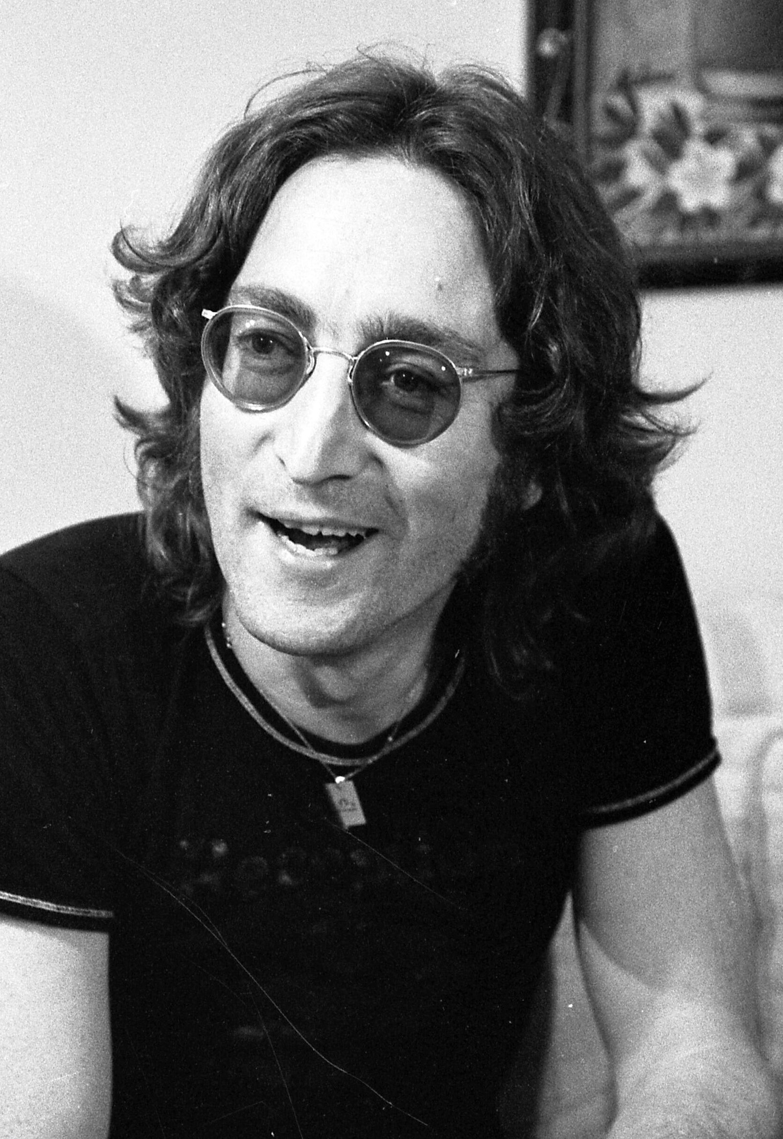 Imagine by John Lennon (image credits: wikimedia)
