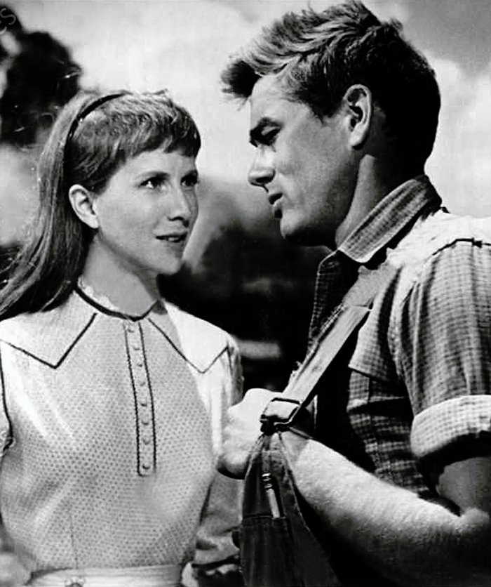 Who wrote East of Eden? (image credits: wikimedia)
