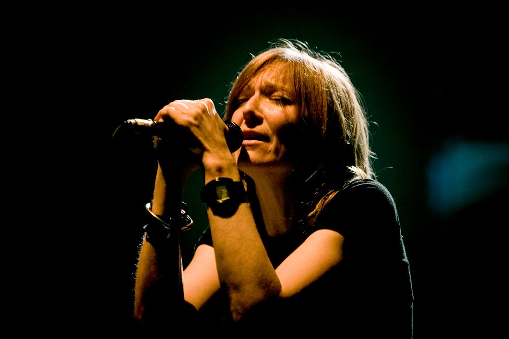 Portishead – “Roads” (image credits: wikimedia)