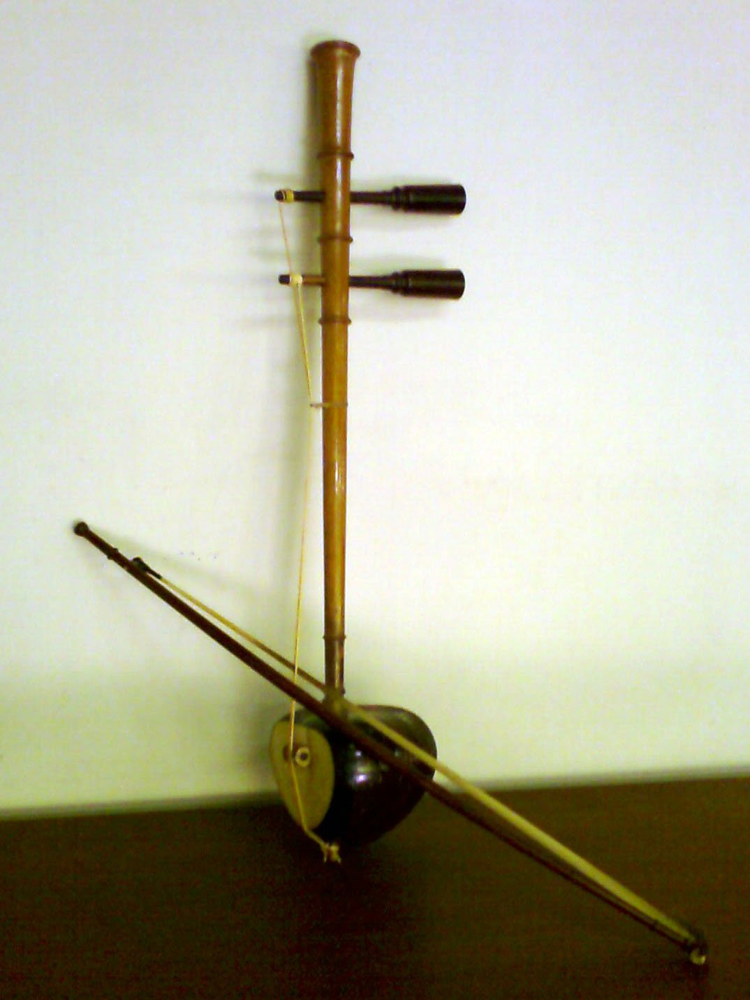 Musical Saw (image credits: wikimedia)