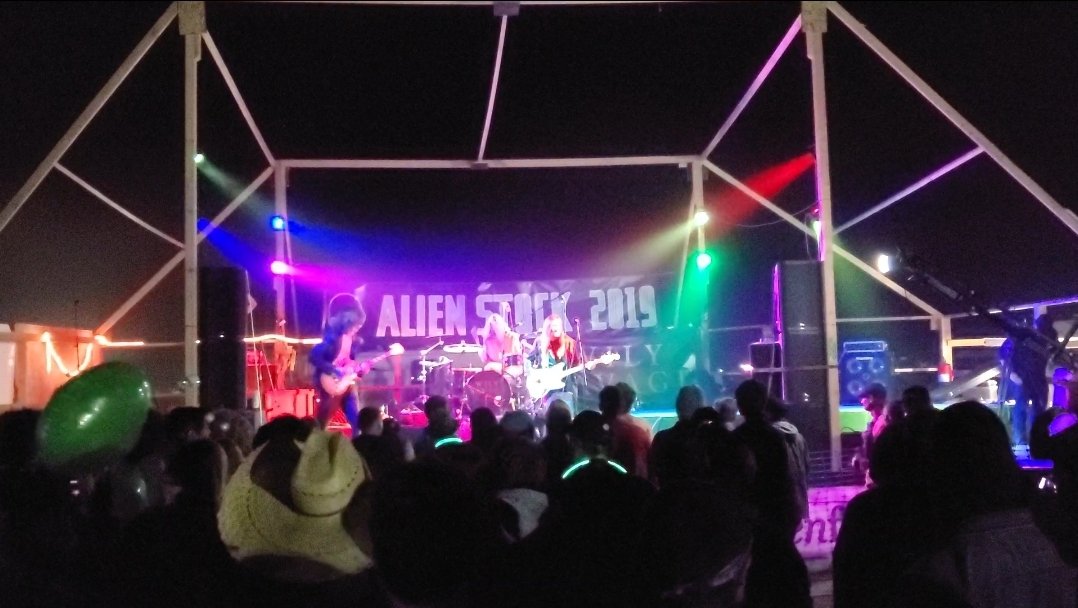 The Future of Music Festivals: Lessons from the Past (image credits: wikimedia)