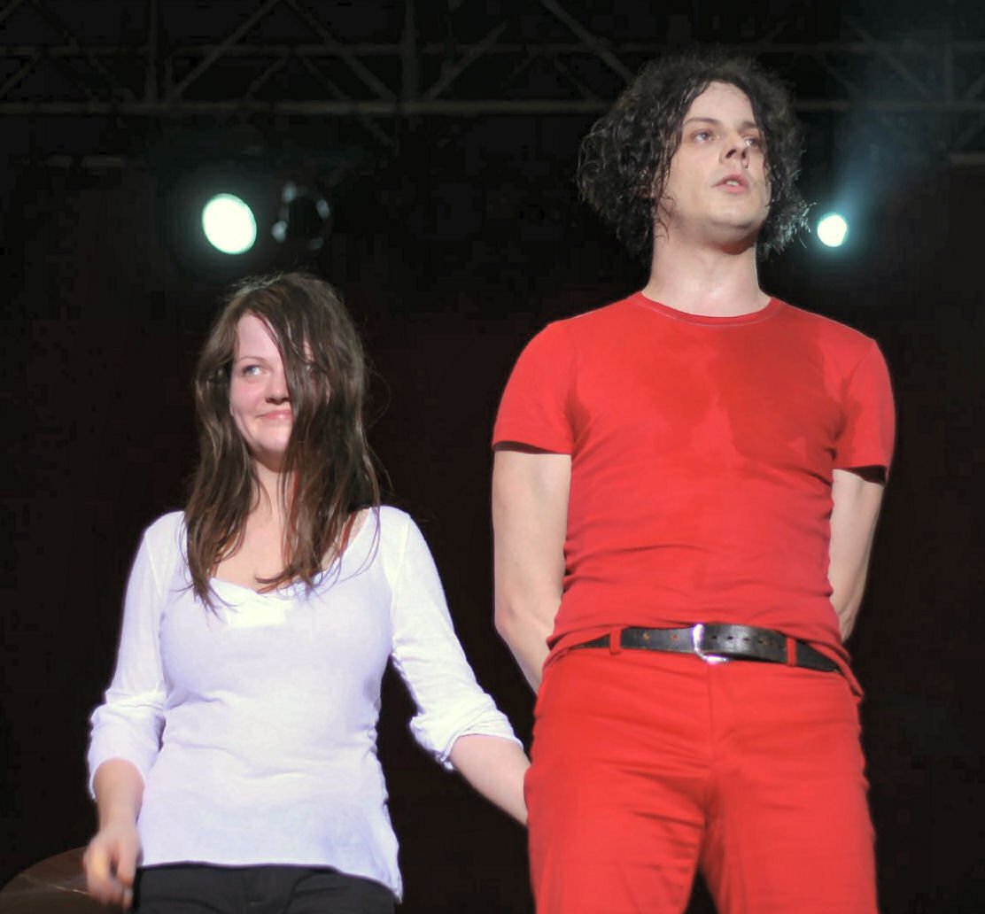 The White Stripes: Minimalist Masters with Maximum Impact (image credits: wikimedia)