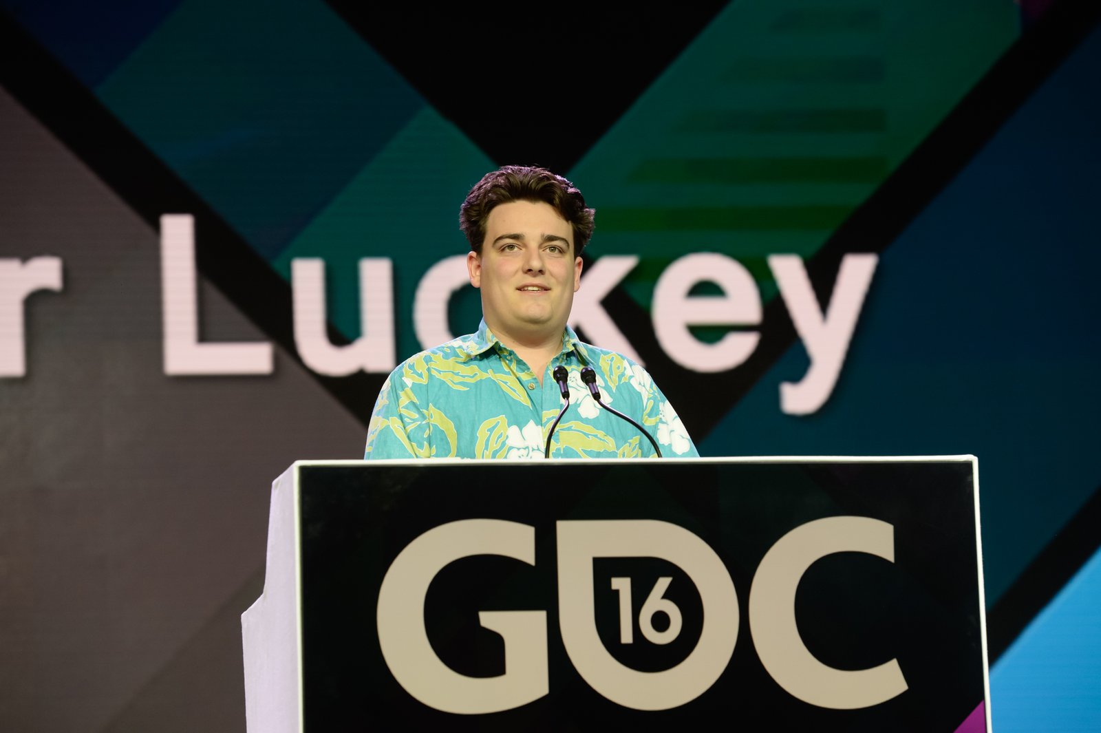 9. Palmer Luckey: The Teen VR Pioneer (image credits: wikimedia)