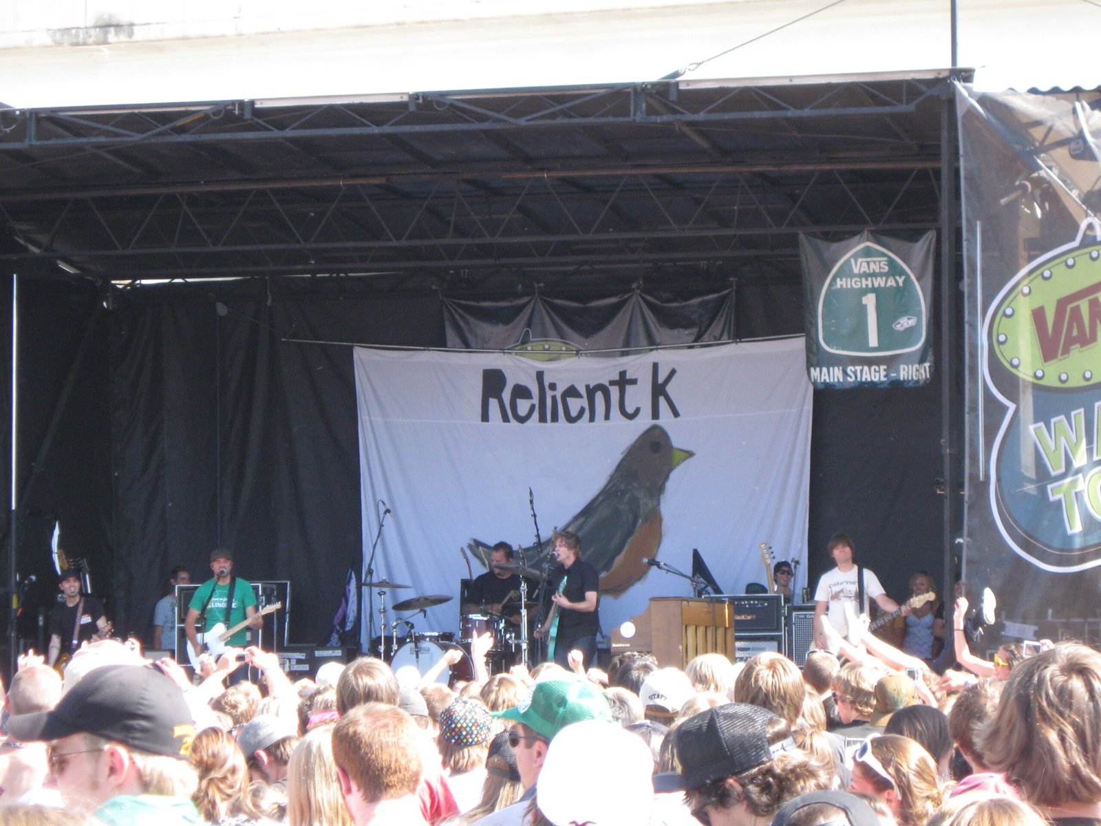 Warped Tour 2019 (Final Tour) (image credits: wikimedia)
