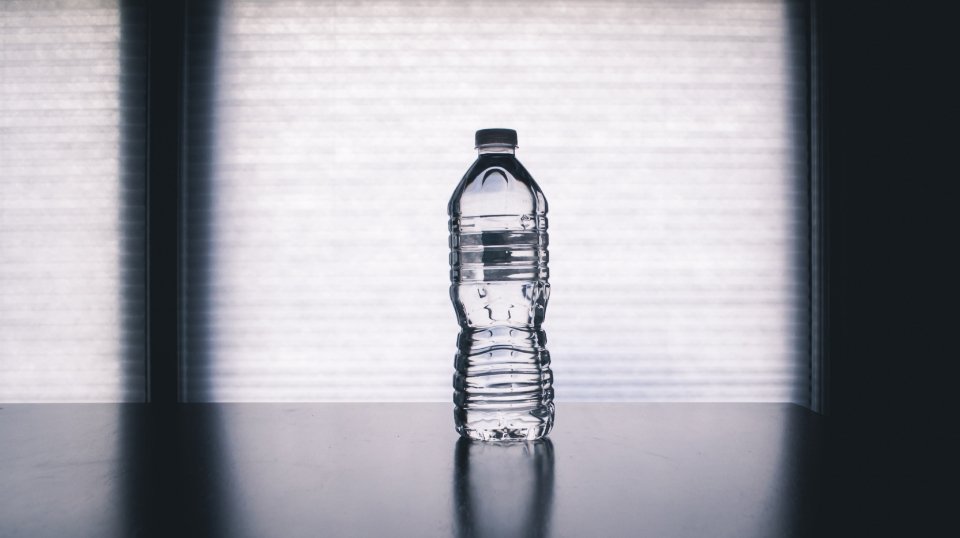Plastic: The Synthetic Savior of the 20th Century (image credits: stocksnap)