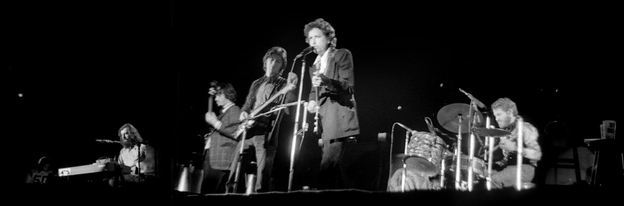 Bob Dylan – “Like a Rolling Stone” (Royal Albert Hall, 1966) (image credits: wikimedia)