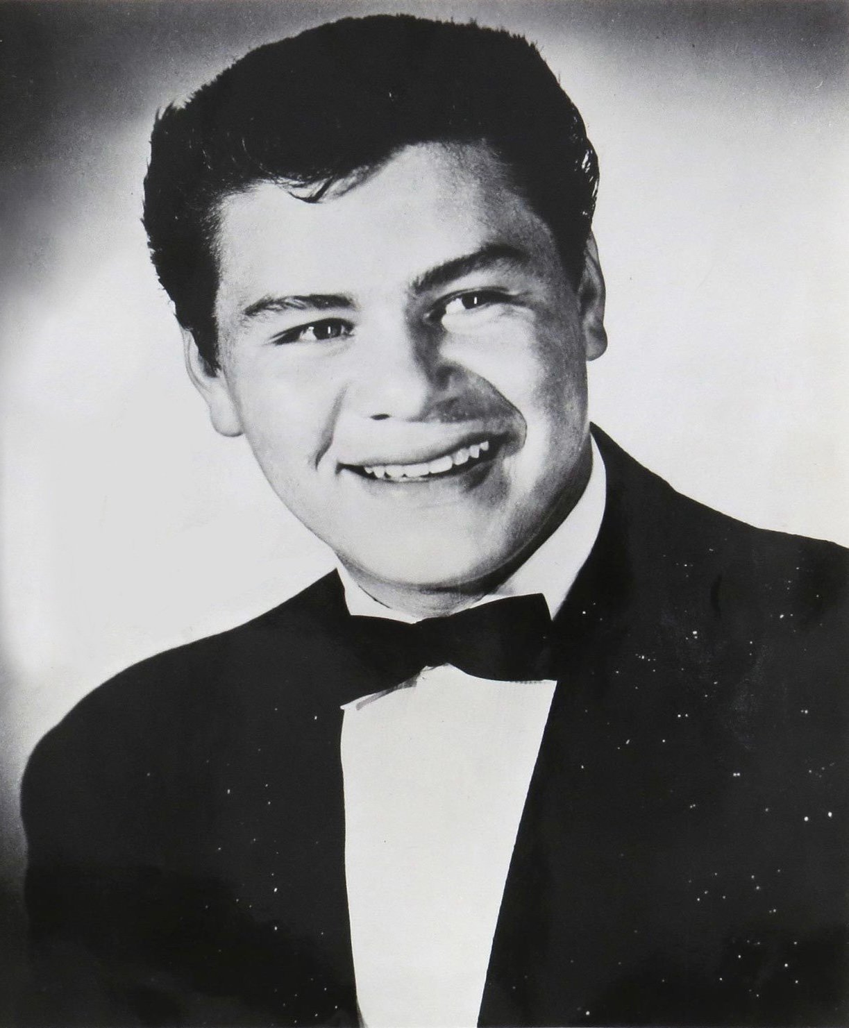 Ritchie Valens’ Local Gig Changes Everything (image credits: wikimedia)
