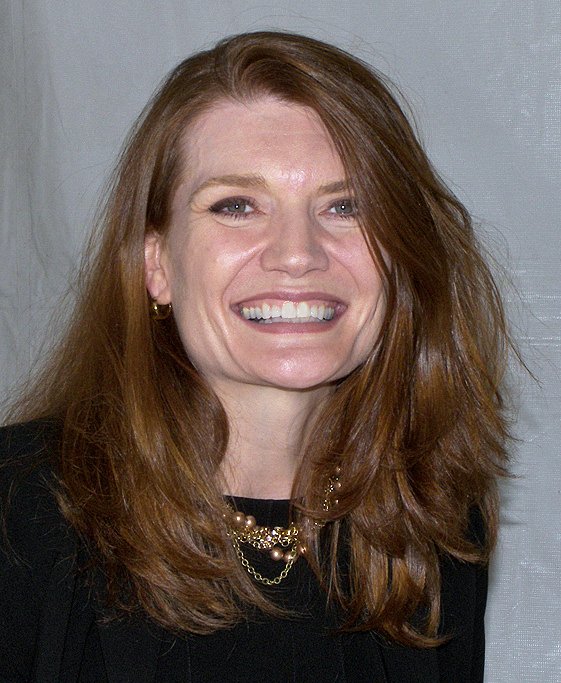 The Glass Castle by Jeannette Walls (image credits: wikimedia)