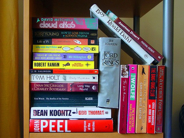 The Lord of the Rings & The Silmarillion (J.R.R. Tolkien): LOTR First vs. Silmarillion First (image credits: wikimedia)