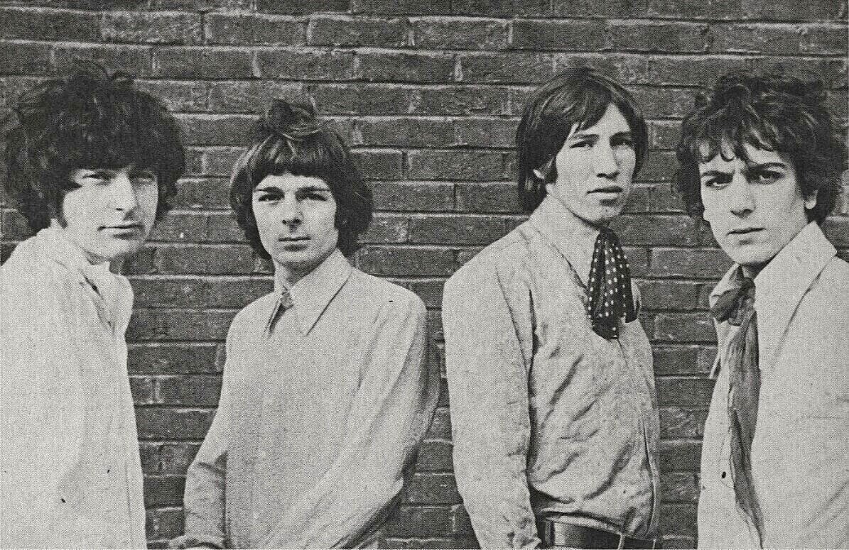 Pink Floyd – The Dark Side of the Moon (1973) (image credits: wikimedia)