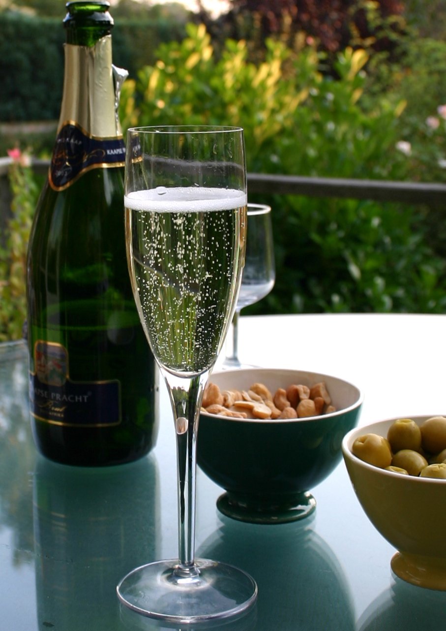 Champagne (image credits: wikimedia)