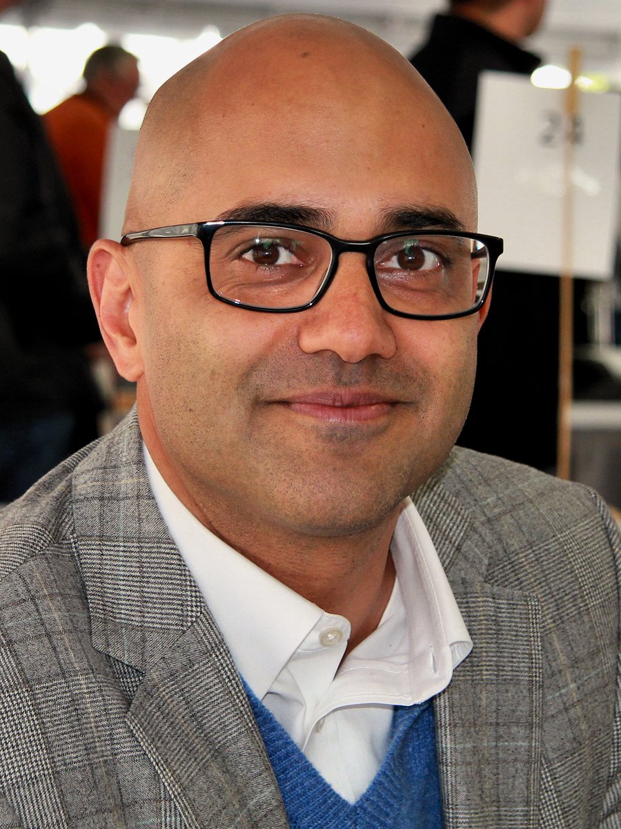Homeland Elegies – Ayad Akhtar (image credits: wikimedia)