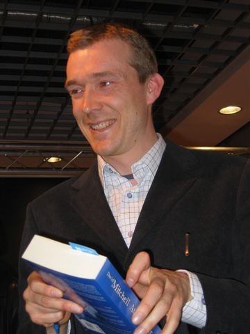 Cloud Atlas by David Mitchell (image credits: wikimedia)