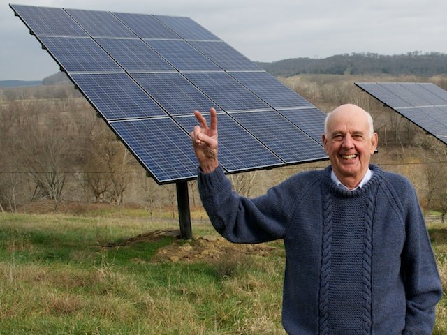Wendell Berry (image credits: wikimedia)