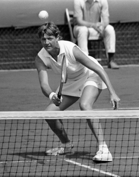 Margaret Court: Dominance in Two Eras (image credits: wikimedia)