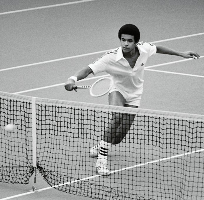 Yannick Noah: France’s Beloved Champion (image credits: wikimedia)