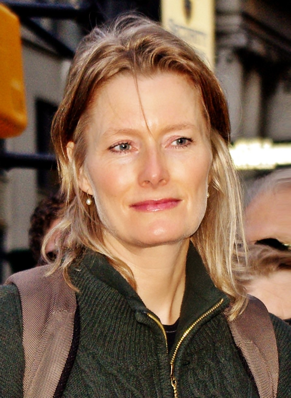 Jennifer Egan (image credits: wikimedia)