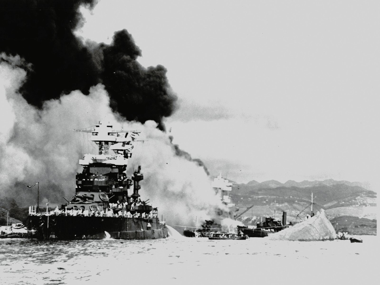 Pearl Harbor’s Hidden Civilian Tragedies (image credits: wikimedia)