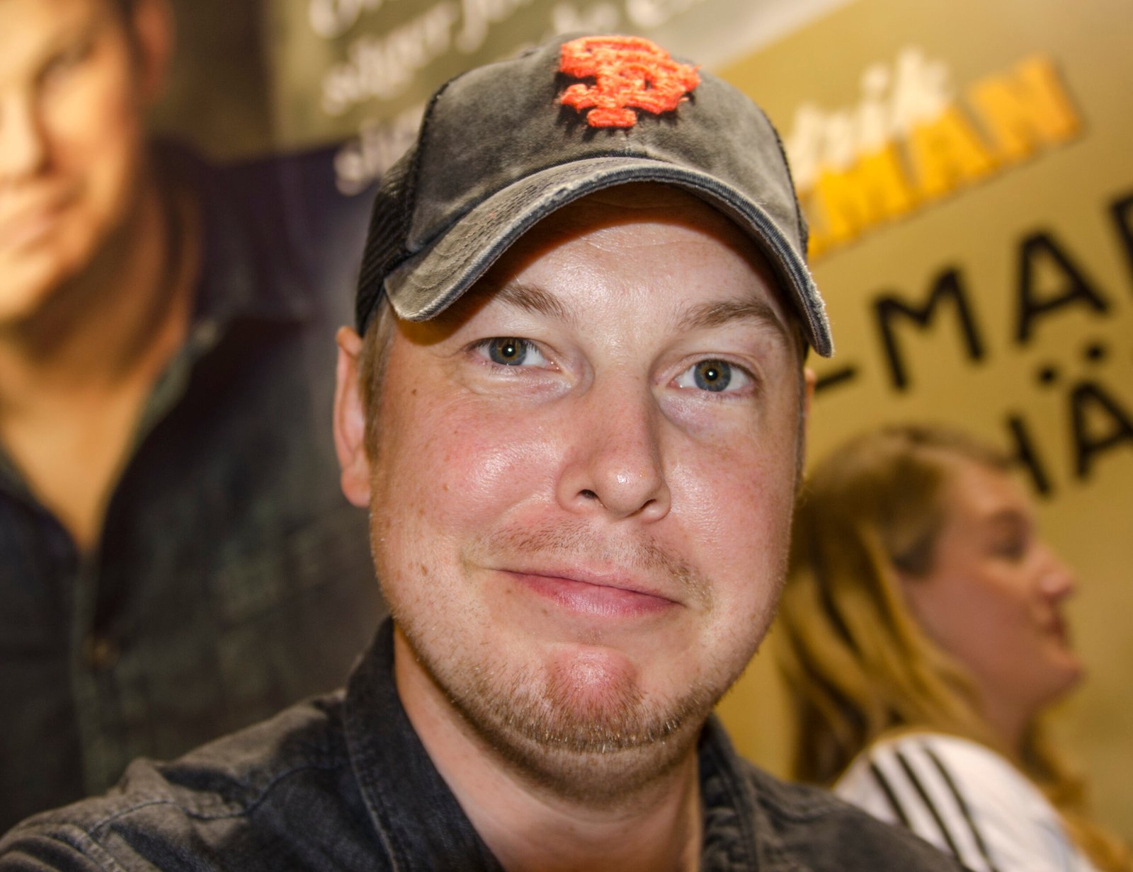 Fredrik Backman – Us Against You (image credits: wikimedia)