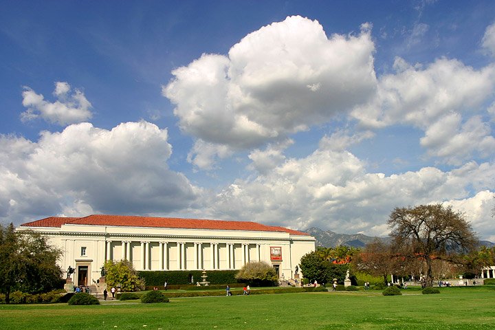 The Huntington Library: Southern California’s Oasis for Scholars (image credits: wikimedia)