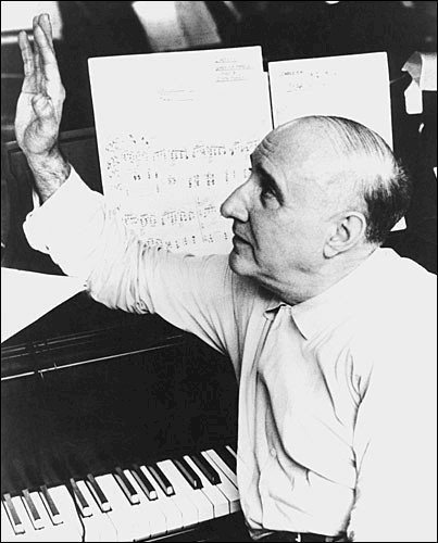 Rawhide: The Grit and Grind of the Cattle Drive (image credits: wikimedia)