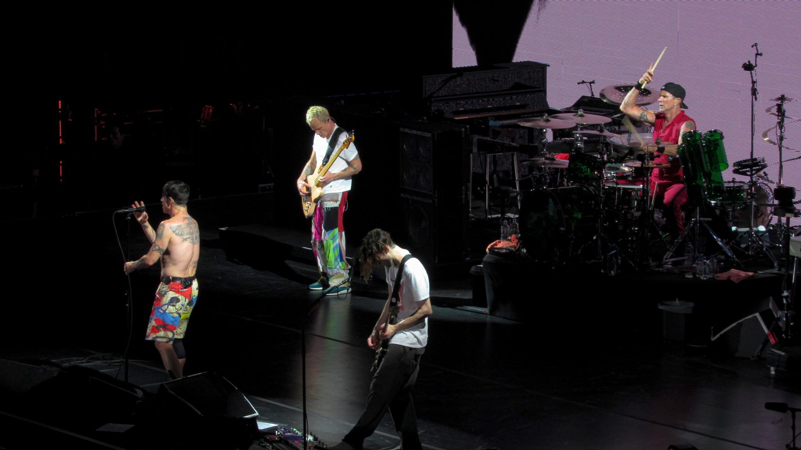 Red Hot Chili Peppers – “Californication” (image credits: wikimedia)