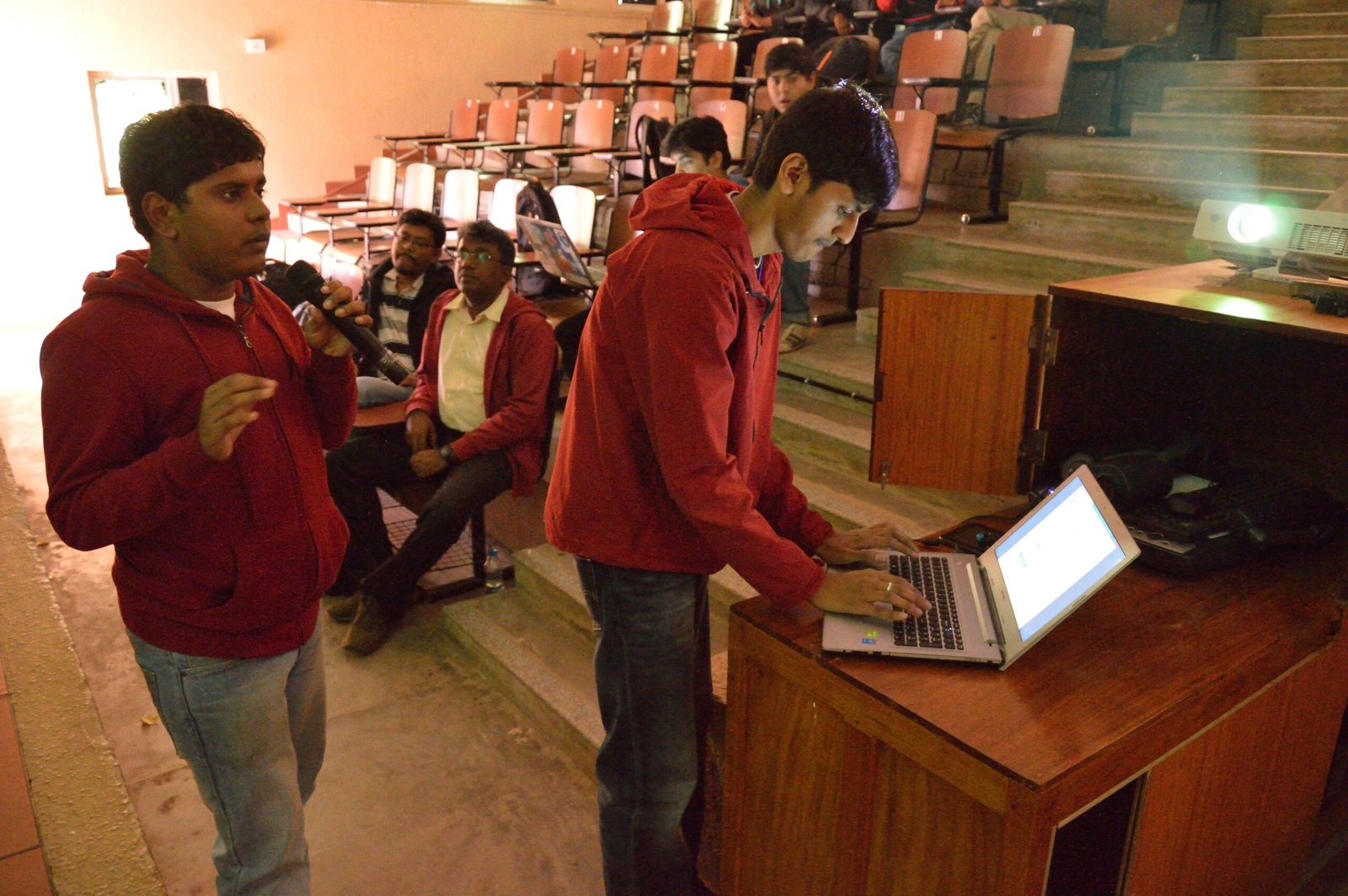 Interactive Technology Meets Live Performance (image credits: wikimedia)