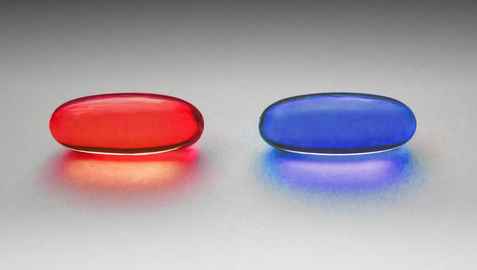 The Matrix (1999) - Red Pill or Blue Pill (image credits: wikimedia)