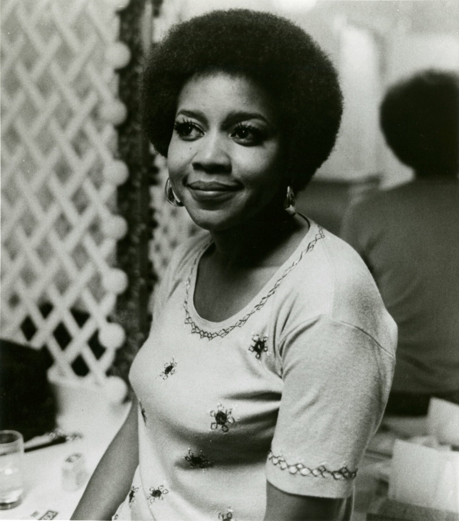 Mavis Staples: Carrying the Torch for Justice (image credits: wikimedia)
