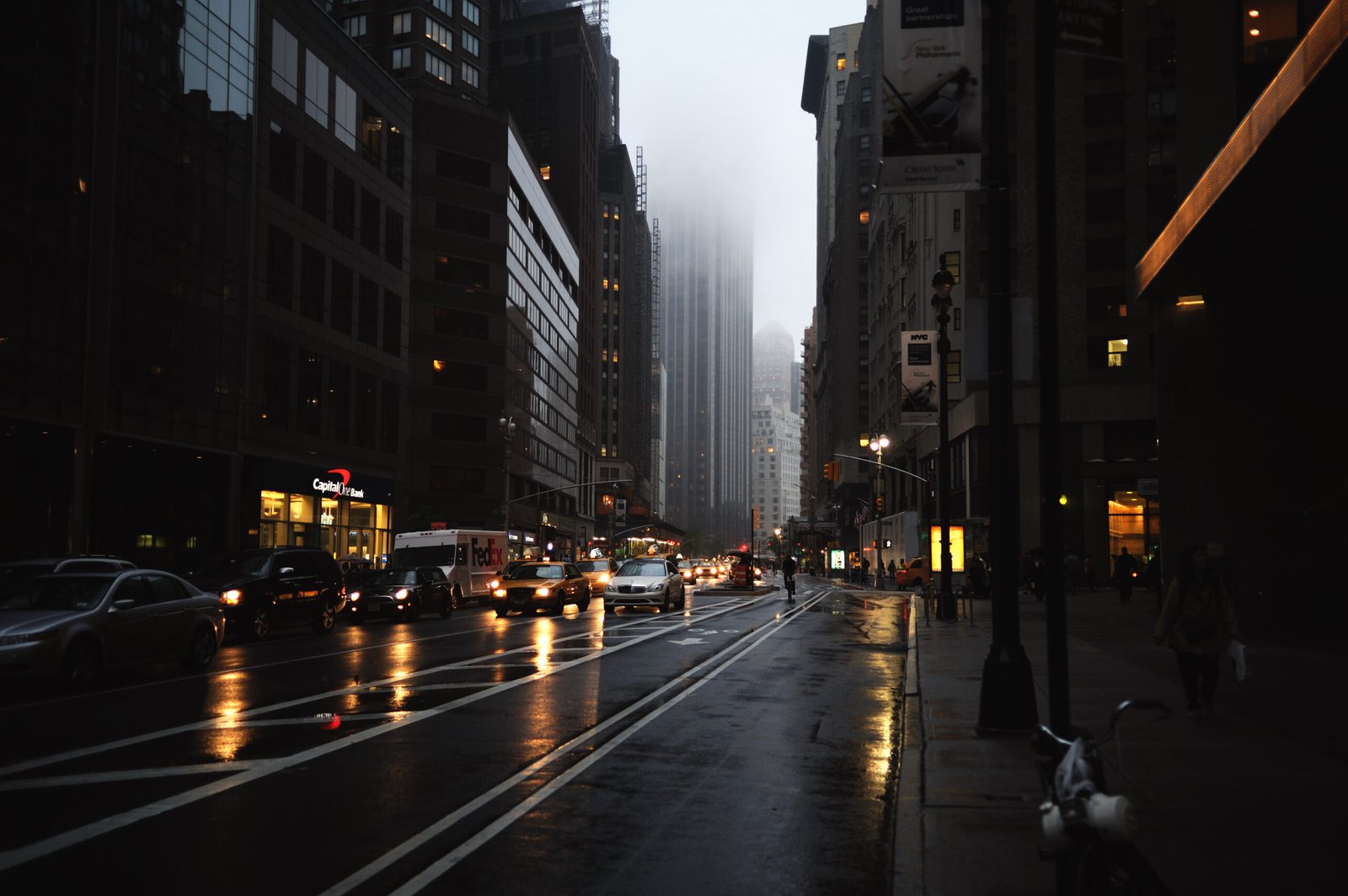 New York City: Blade Runner’s Rain-Soaked Streets (image credits: wikimedia)
